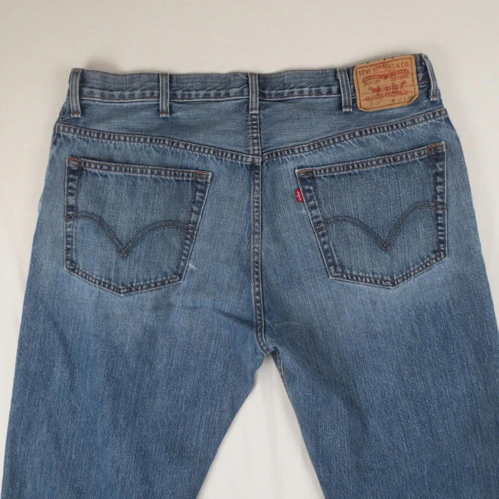 Levis levis 559